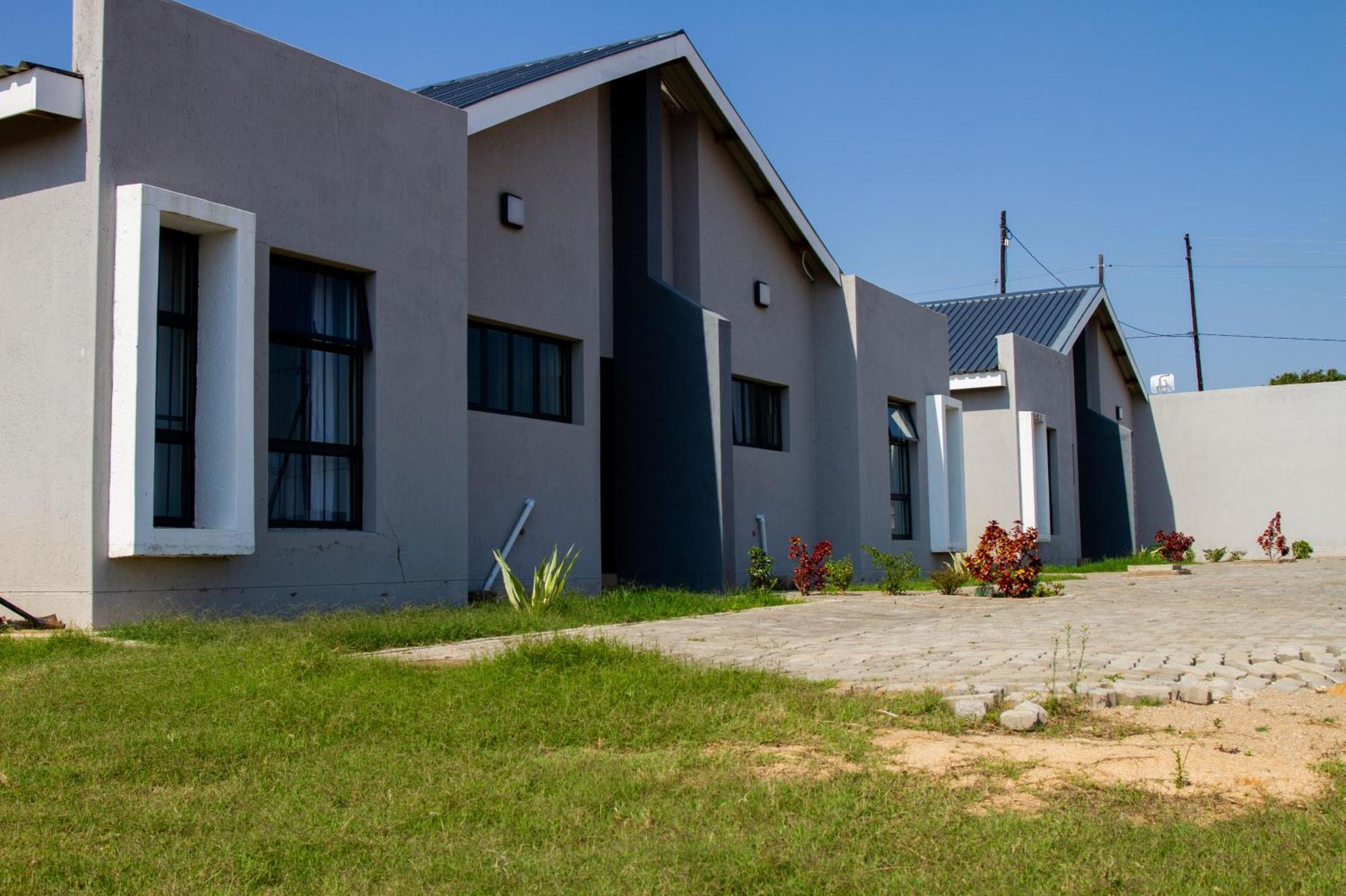 The Ultimate Lotus Apartment Manzini Exterior photo